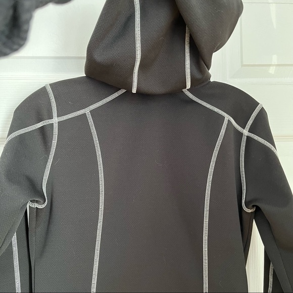 THE NORTH FACE BLACK HOODIE JACKET - Picture 7 of 14